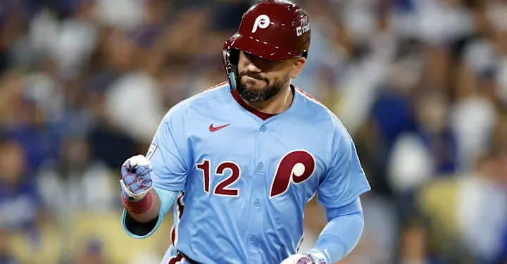 Kyle Schwarber Sweepstakes Heating Up 5 Kyle Schwarber Free Agency Updates